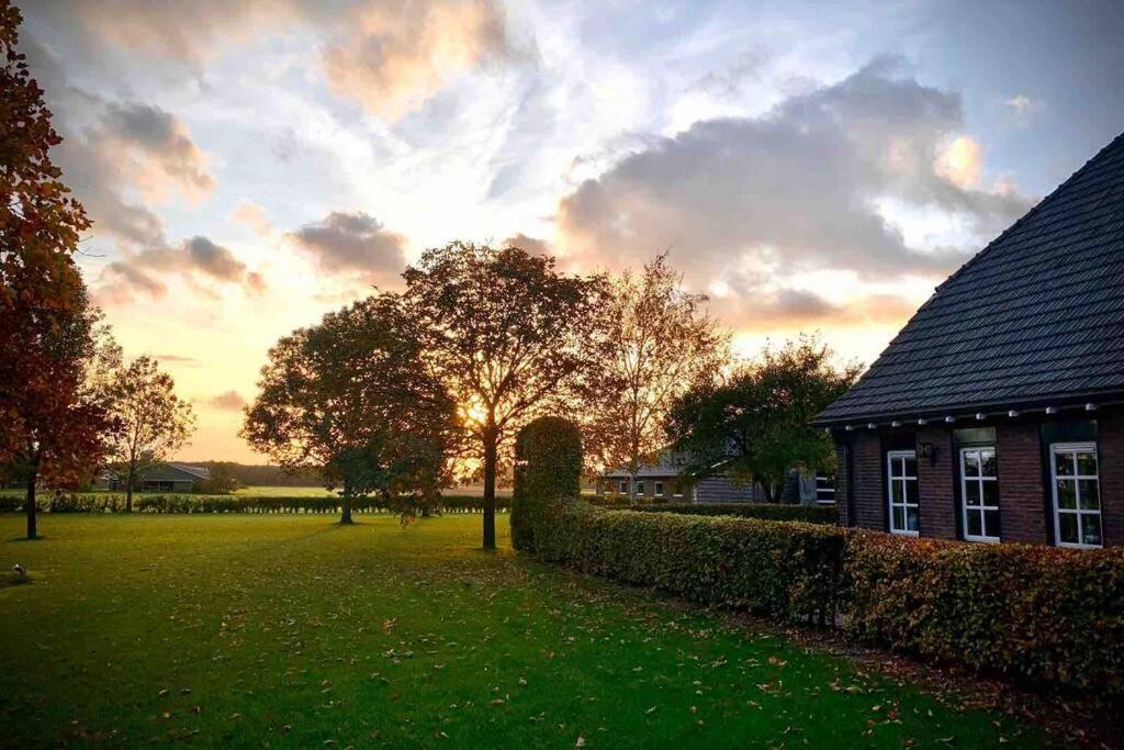 Karibu Het Voorhuis 2 Tot 6 Persoons Luxe Slaapkamers Met Een Mooie Woonkeuken Daarle ภายนอก รูปภาพ