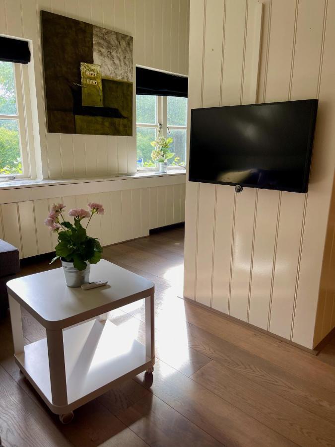 Karibu Het Voorhuis 2 Tot 6 Persoons Luxe Slaapkamers Met Een Mooie Woonkeuken Daarle ภายนอก รูปภาพ